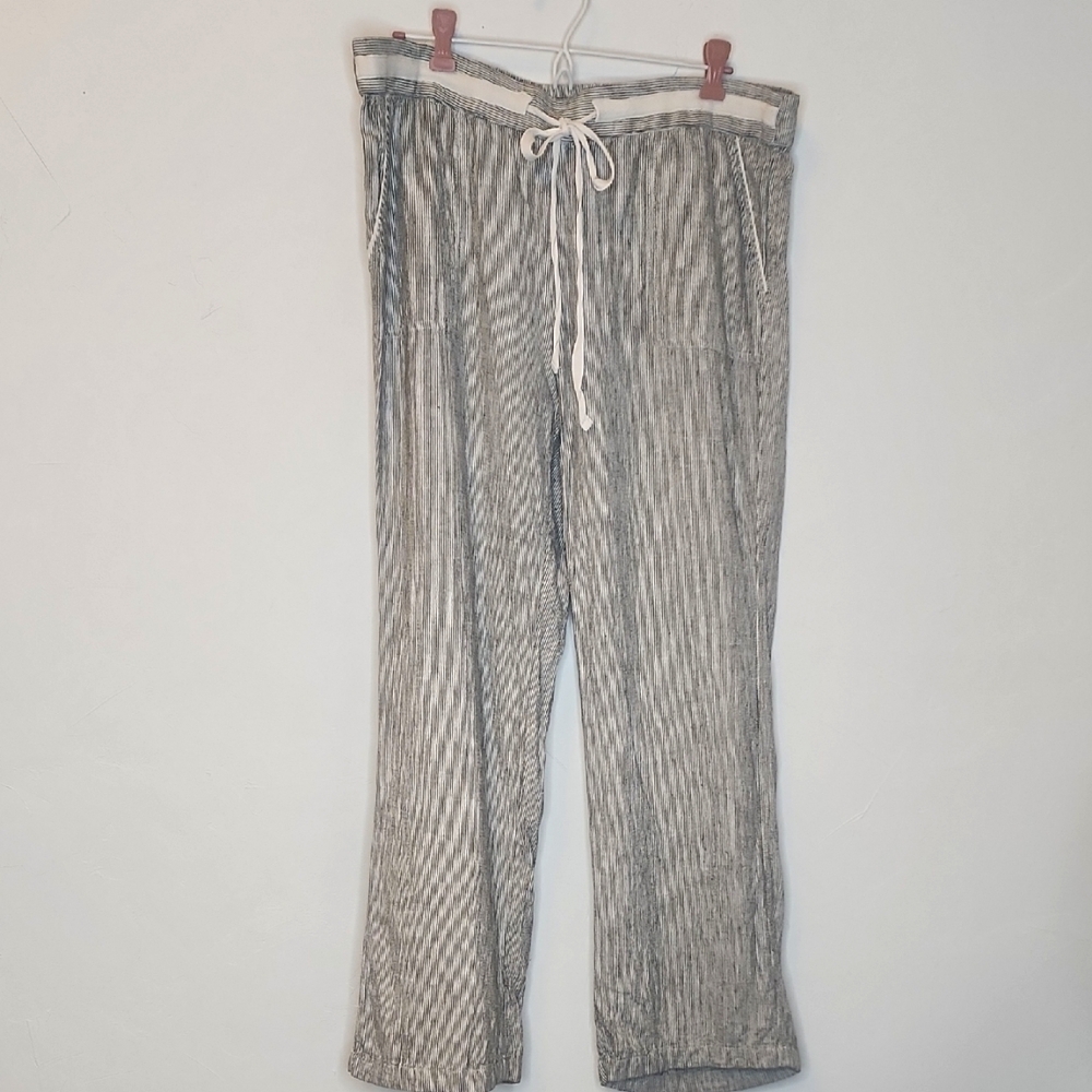 CASLON Sz L linen blend drawstring waist,thin black and white stripe pants  F33